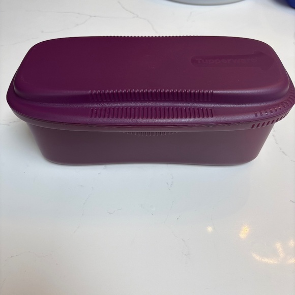 Tupperware Microwave Pasta Cooker purple 1.9 litre, 8 cup #6775A-1 - Picture 1 of 5